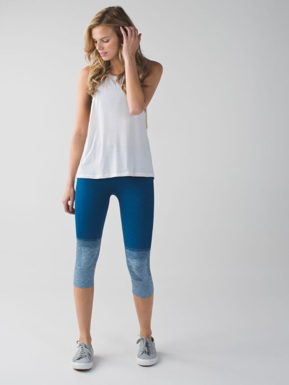 Lululemon Seamlessly Street Crop in Heathered Poseidon